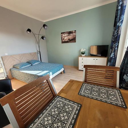 Appartement Meuble Renove Ideal Pour Curistes Ou Vacanciers La Roche-Posay Buitenkant foto