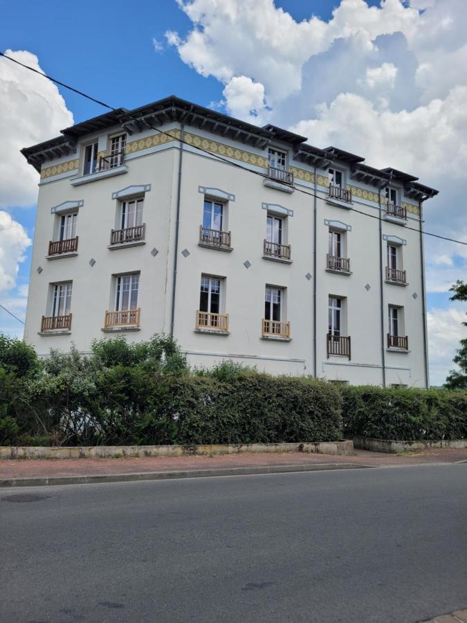 Appartement Meuble Renove Ideal Pour Curistes Ou Vacanciers La Roche-Posay Buitenkant foto