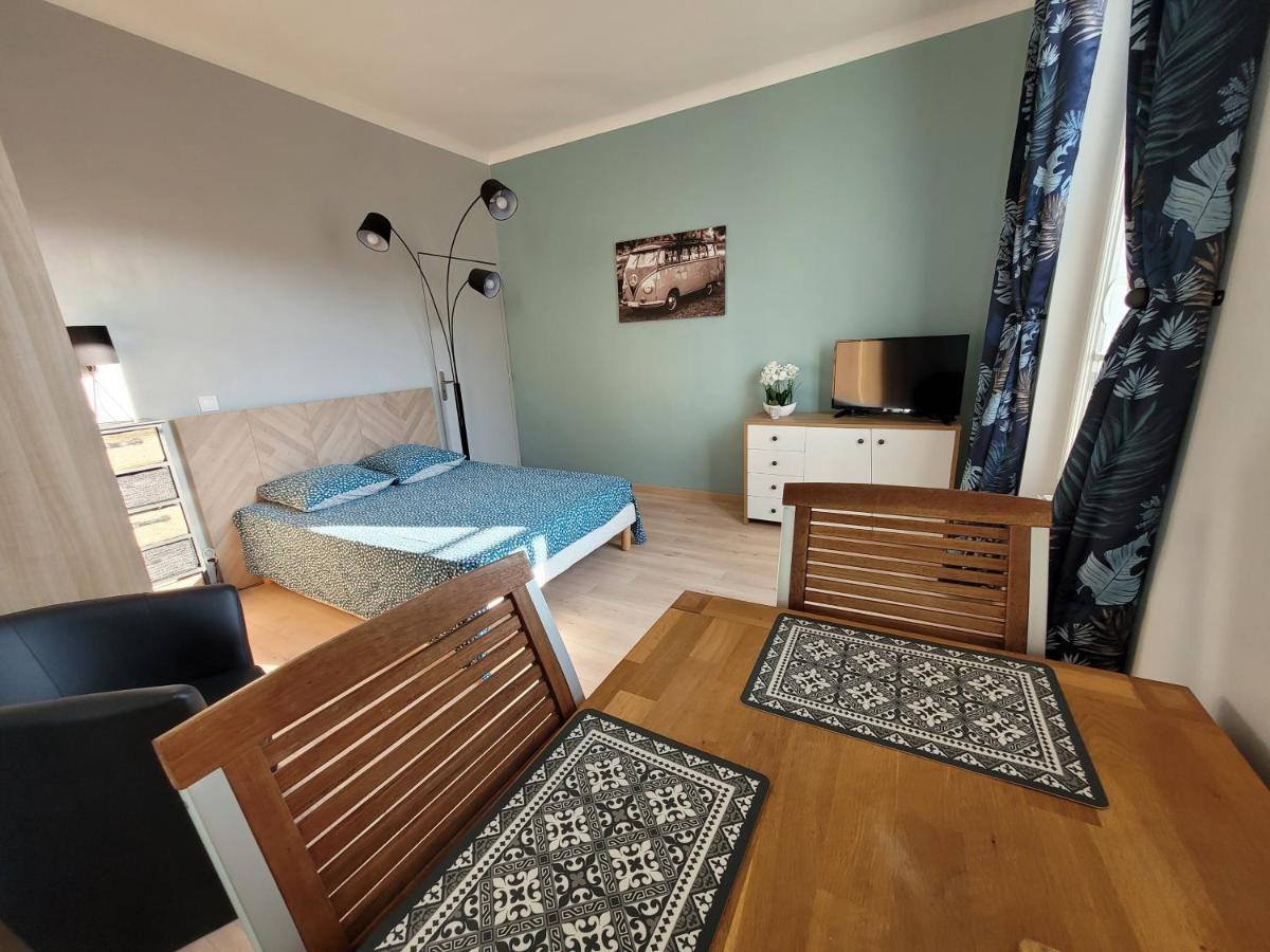 Appartement Meuble Renove Ideal Pour Curistes Ou Vacanciers La Roche-Posay Buitenkant foto